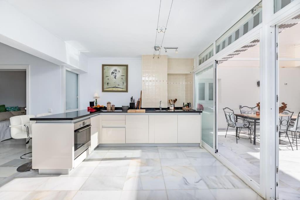 Apartment Sea Breeze House By Kura Homes *