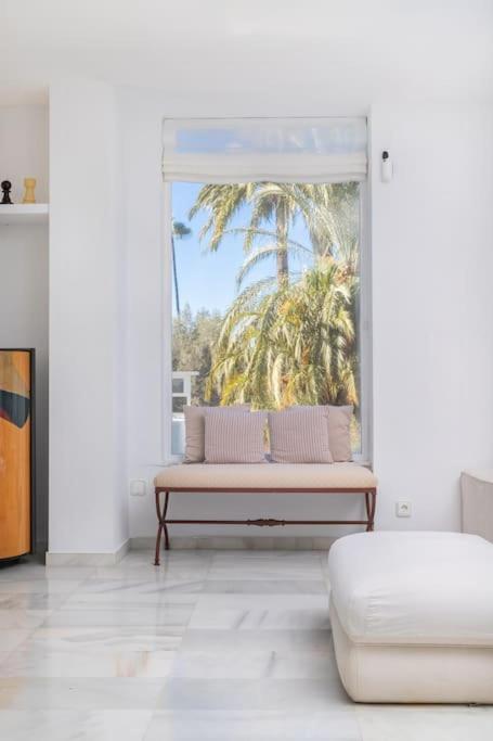 Apartment Sea Breeze House By Kura Homes