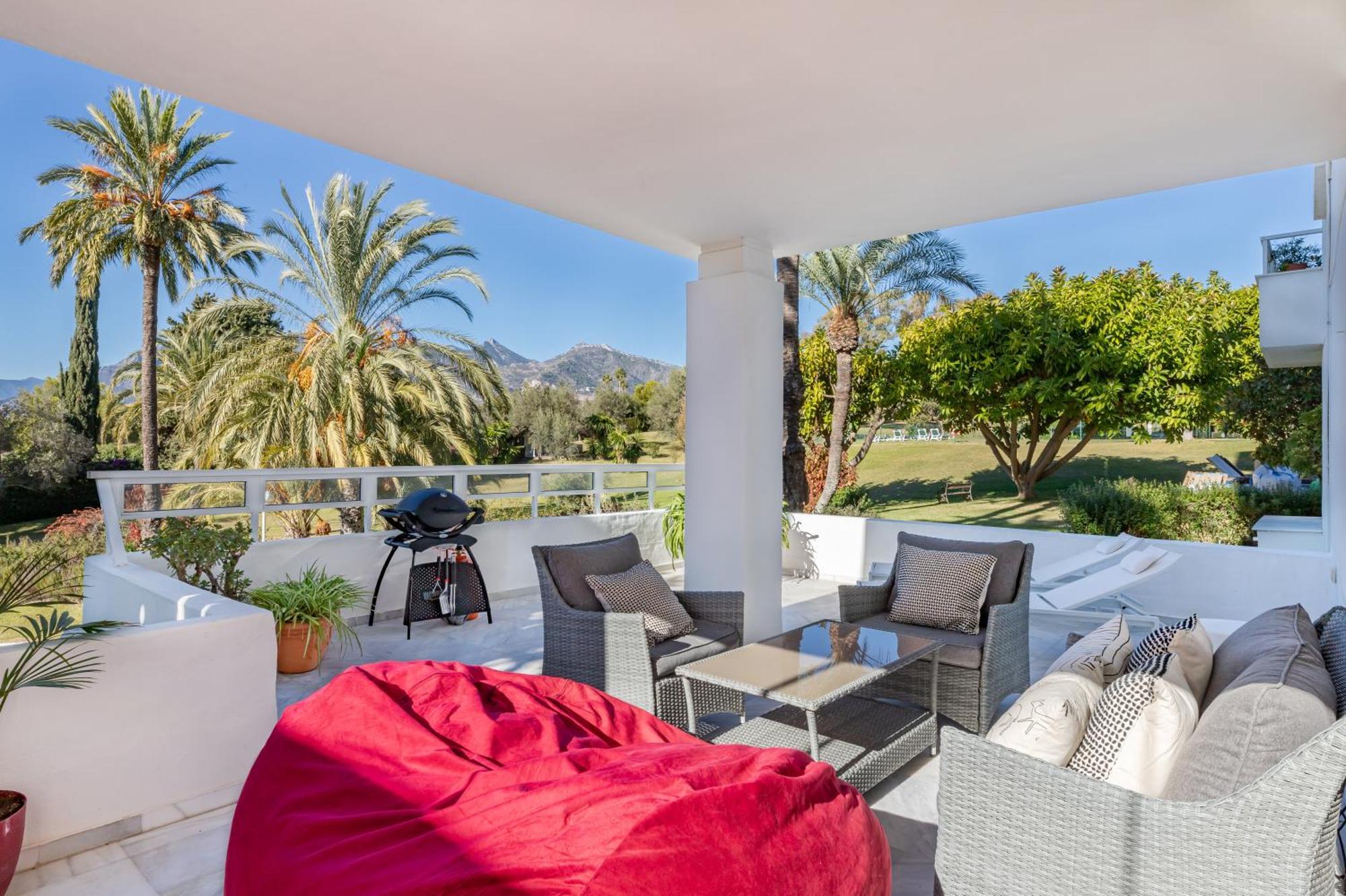 Sea Breeze House By Kura Homes Apartment Marbella