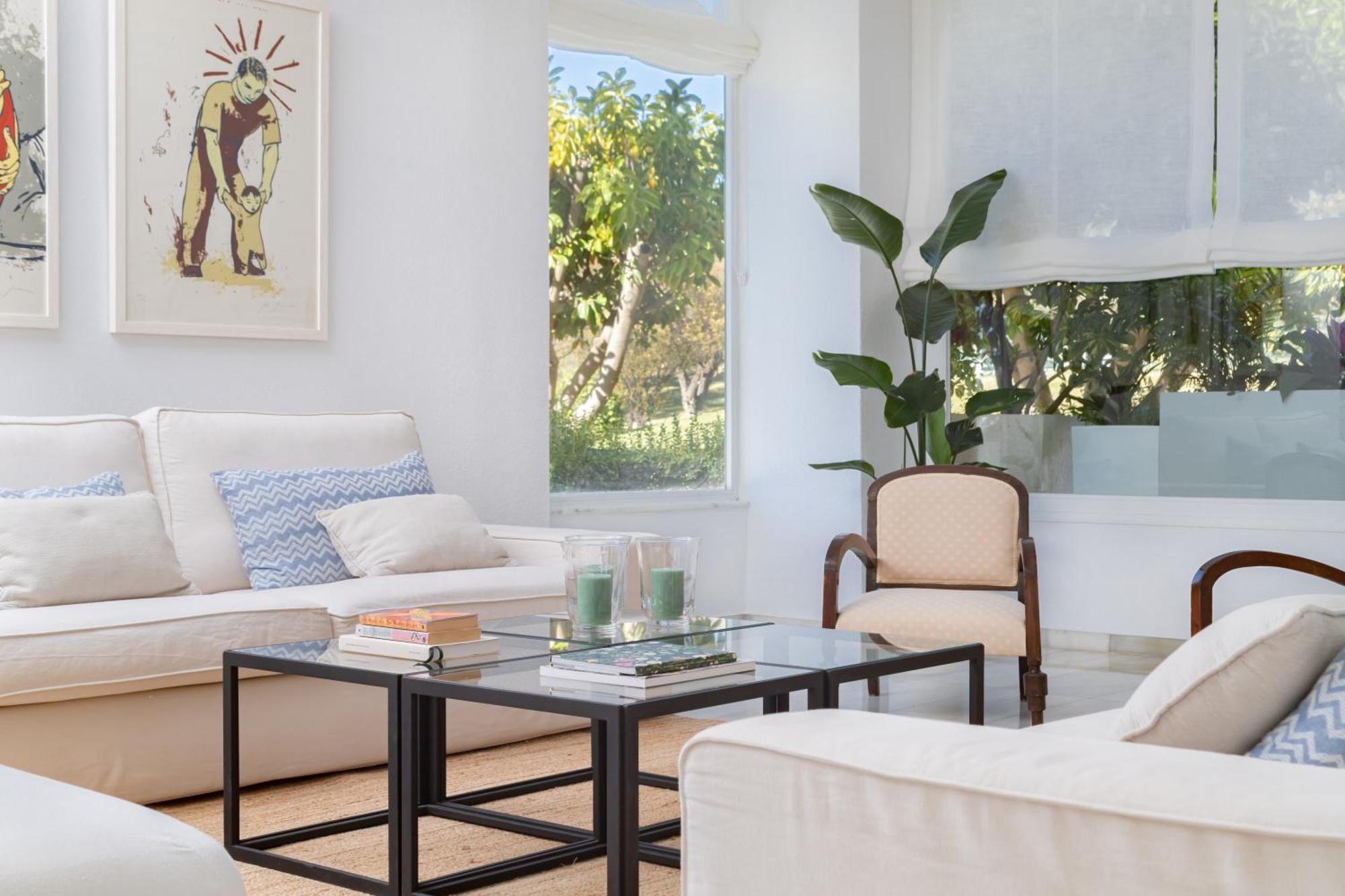 Sea Breeze House By Kura Homes *